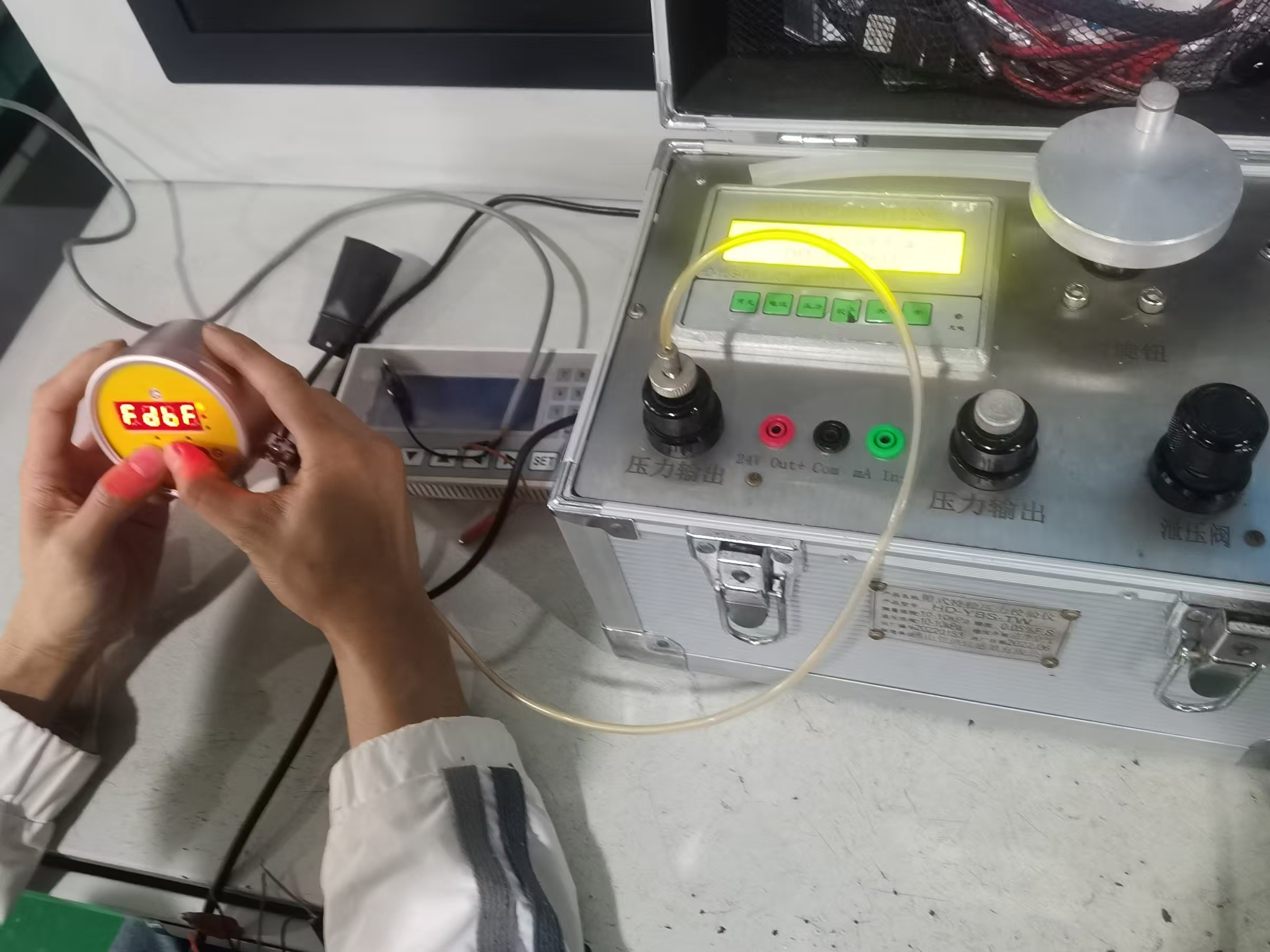 如何校驗差壓變送器