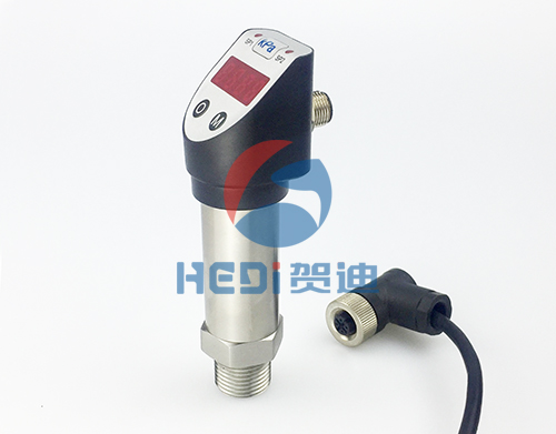 輕小型青青草污的APP下载控製器